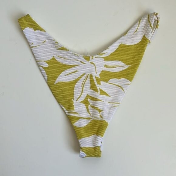 LSPACE Cabana Bitsy Bikini Bottom - L - Picture 4 of 5